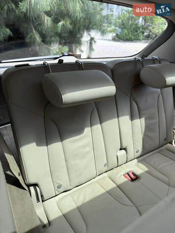 Внедорожник / Кроссовер Audi Q7 2010 в Хмельницком