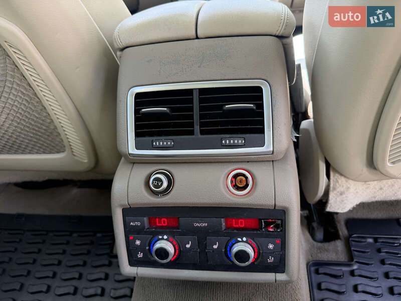 Внедорожник / Кроссовер Audi Q7 2010 в Хмельницком