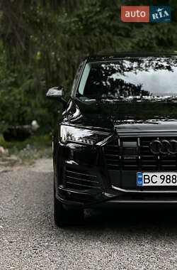 Внедорожник / Кроссовер Audi Q7 2023 в 