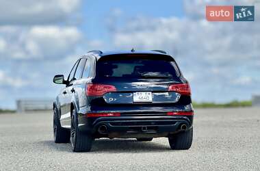 Внедорожник / Кроссовер Audi Q7 2012 в 
