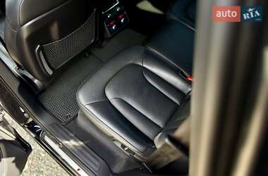 Внедорожник / Кроссовер Audi Q7 2012 в 