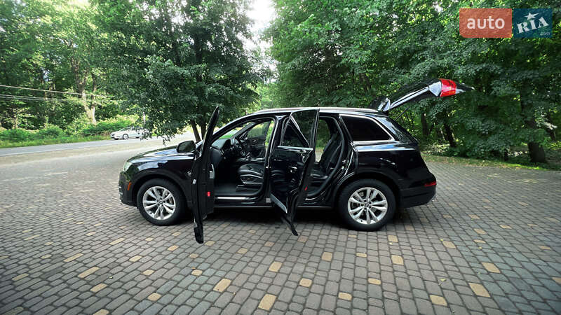Позашляховик / Кросовер Audi Q7 2016 в Коломиї