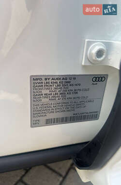 Внедорожник / Кроссовер Audi Q7 2020 в 