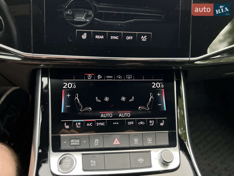 Позашляховик / Кросовер Audi Q7 2021 в Києві