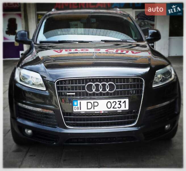 Внедорожник / Кроссовер Audi Q7 2009 в 