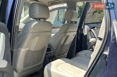 Внедорожник / Кроссовер Audi Q7 2014 в 