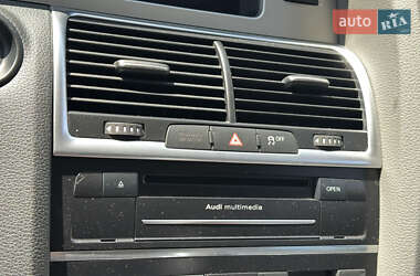Внедорожник / Кроссовер Audi Q7 2014 в 