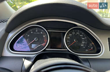 Внедорожник / Кроссовер Audi Q7 2014 в 