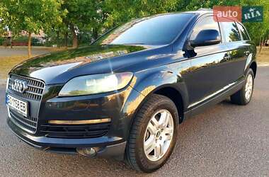 Внедорожник / Кроссовер Audi Q7 2007 в 