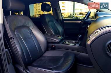 Внедорожник / Кроссовер Audi Q7 2007 в 