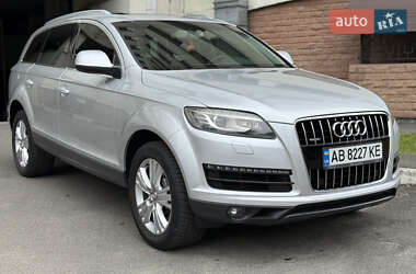 Внедорожник / Кроссовер Audi Q7 2014 в 