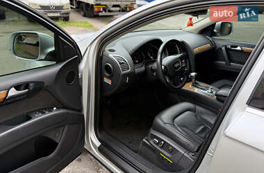 Внедорожник / Кроссовер Audi Q7 2014 в 