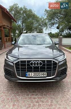 Внедорожник / Кроссовер Audi Q7 2020 в 