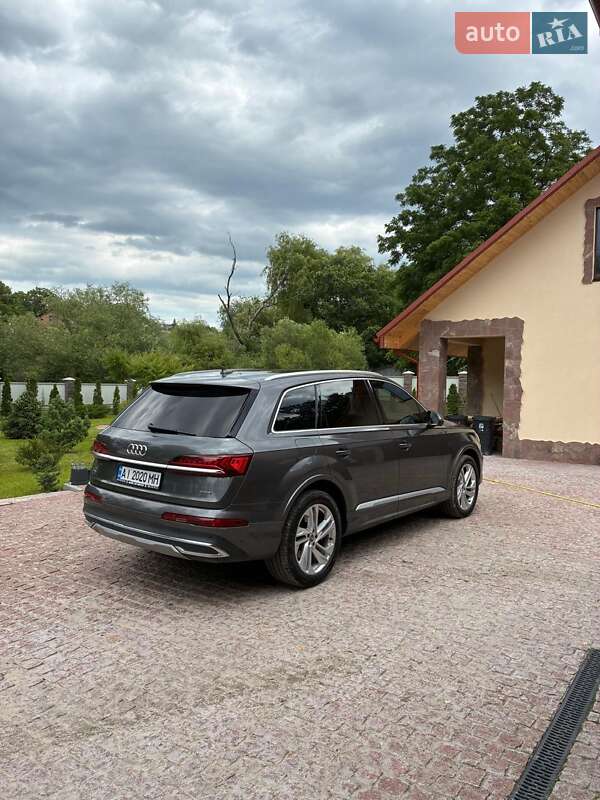 Внедорожник / Кроссовер Audi Q7 2020 в Фастове