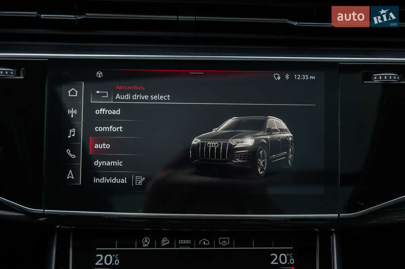 Внедорожник / Кроссовер Audi Q7 2020 в Киеве