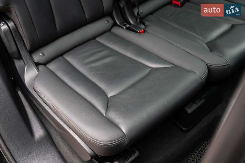 Внедорожник / Кроссовер Audi Q7 2020 в Киеве