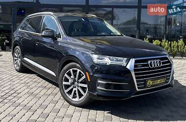 Внедорожник / Кроссовер Audi Q7 2016 в Мукачево
