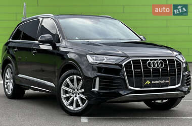 Внедорожник / Кроссовер Audi Q7 2019 в Киеве