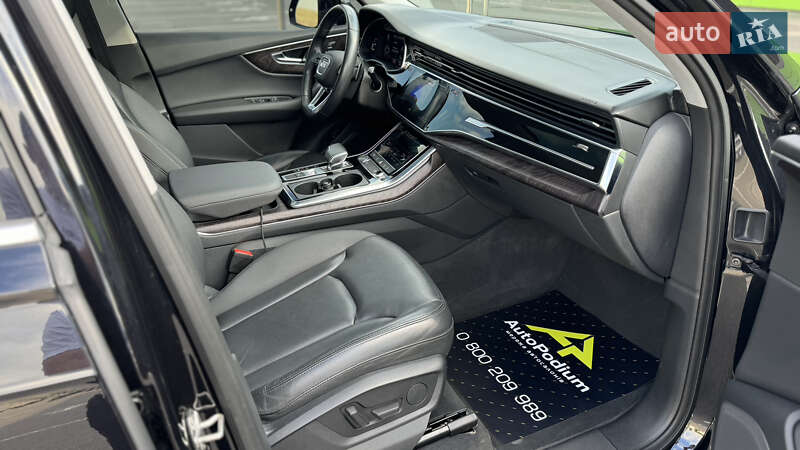 Позашляховик / Кросовер Audi Q7 2019 в Києві фото 21 Позашляховик / Кросовер Audi Q7 2019 в Києві