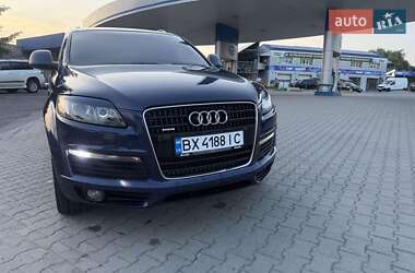 Внедорожник / Кроссовер Audi Q7 2007 в 