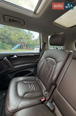 Внедорожник / Кроссовер Audi Q7 2006 в 