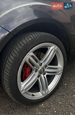 Внедорожник / Кроссовер Audi Q7 2006 в 