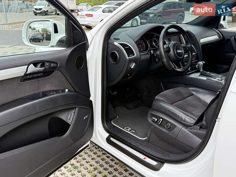 Внедорожник / Кроссовер Audi Q7 2012 в Львове