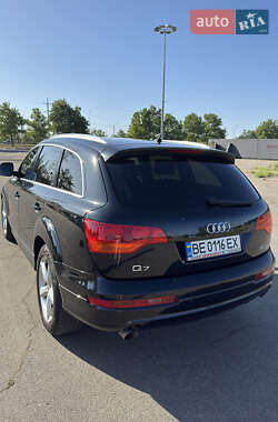 Внедорожник / Кроссовер Audi Q7 2008 в 