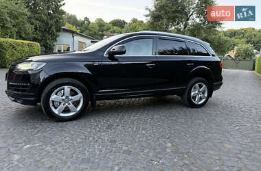 Внедорожник / Кроссовер Audi Q7 2012 в 