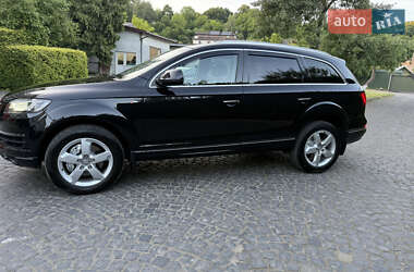 Внедорожник / Кроссовер Audi Q7 2012 в 