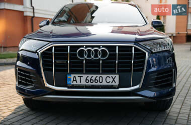 Внедорожник / Кроссовер Audi Q7 2020 в 