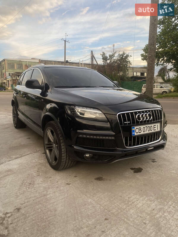Внедорожник / Кроссовер Audi Q7 2009 в 
