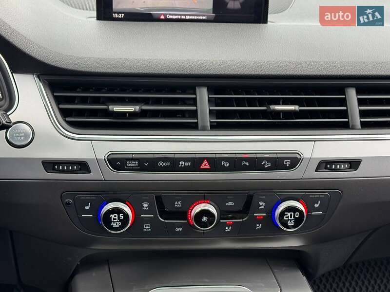 Внедорожник / Кроссовер Audi Q7 2016 в Киеве