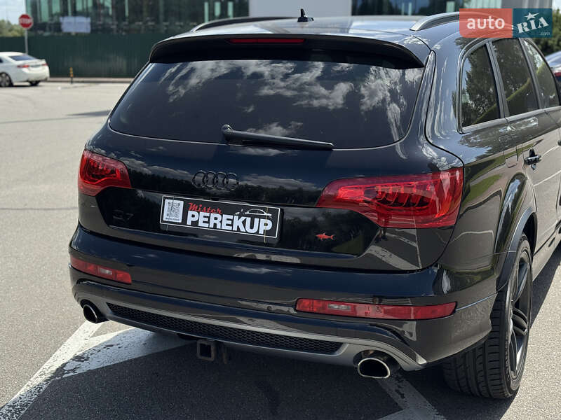 Внедорожник / Кроссовер Audi Q7 2015 в Киеве