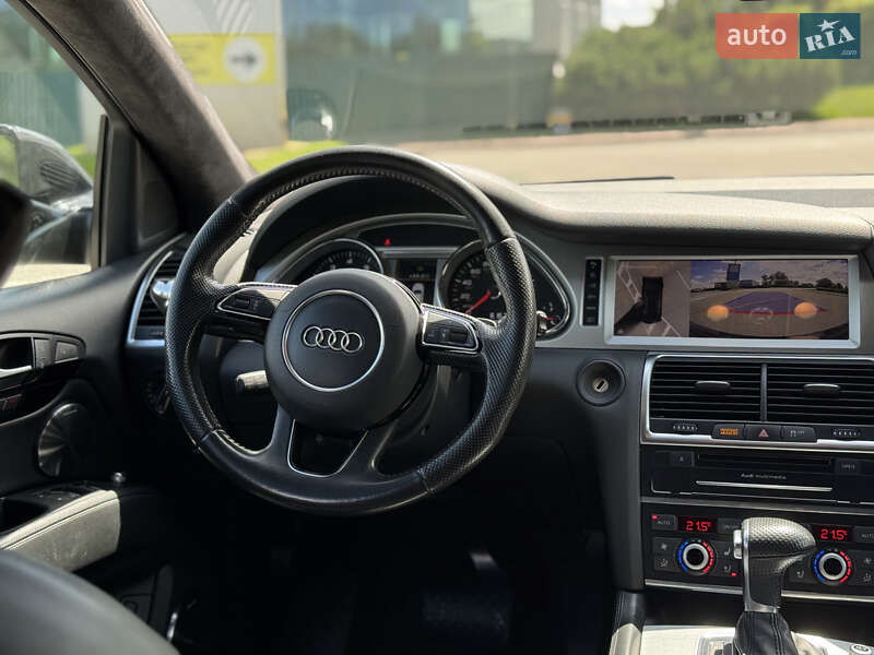 Внедорожник / Кроссовер Audi Q7 2015 в Киеве