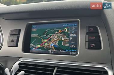 Внедорожник / Кроссовер Audi Q7 2014 в 
