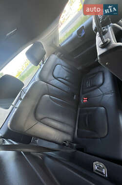 Внедорожник / Кроссовер Audi Q7 2010 в 