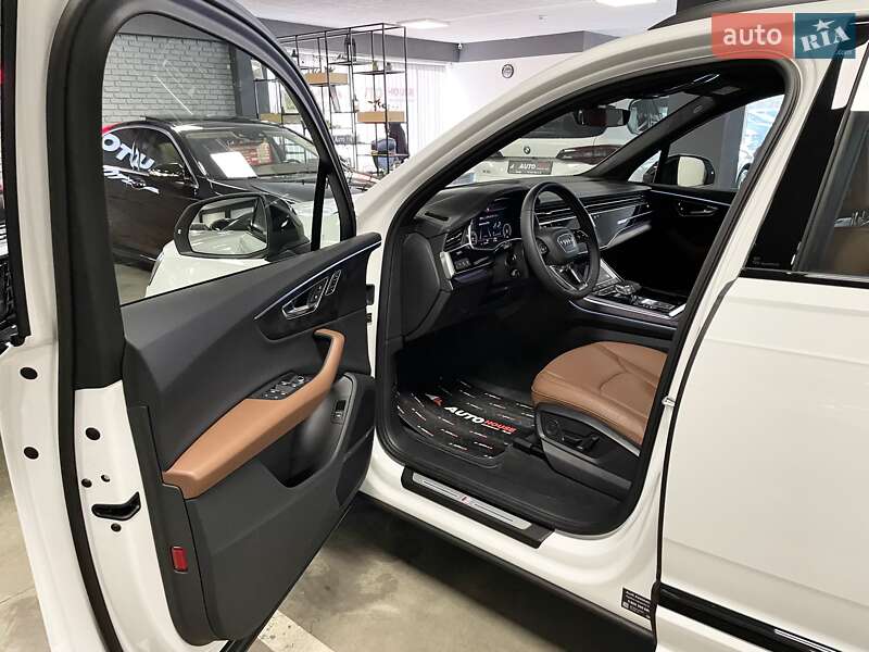 Позашляховик / Кросовер Audi Q7 2024 в Львові фото 25 Позашляховик / Кросовер Audi Q7 2024 в Львові