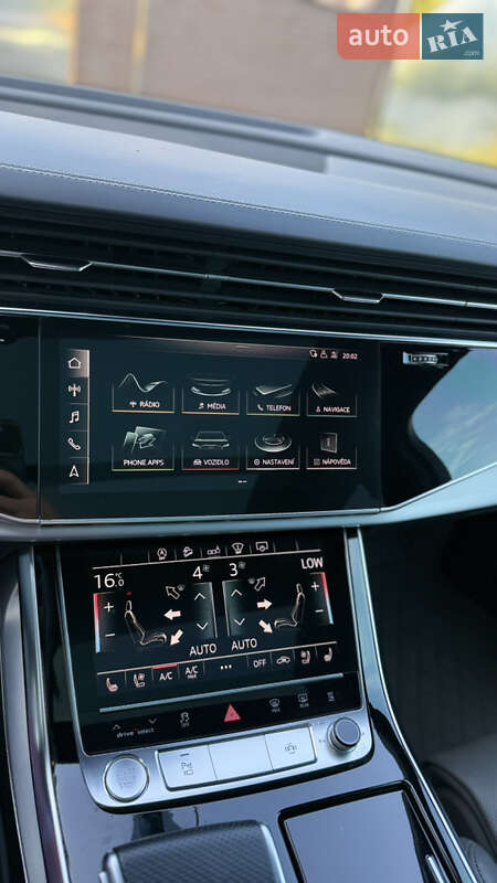 Позашляховик / Кросовер Audi Q7 2020 в Хусті
