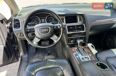 Внедорожник / Кроссовер Audi Q7 2014 в 
