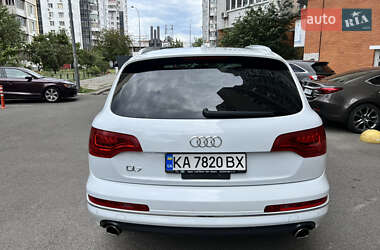 Внедорожник / Кроссовер Audi Q7 2012 в 
