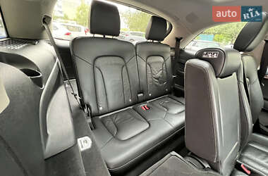 Внедорожник / Кроссовер Audi Q7 2012 в 