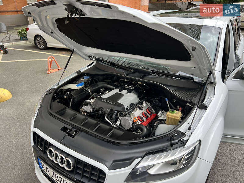Внедорожник / Кроссовер Audi Q7 2012 в Киеве