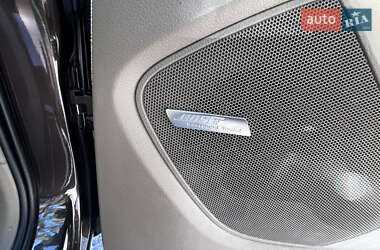 Позашляховик / Кросовер Audi Q7 2014 в 