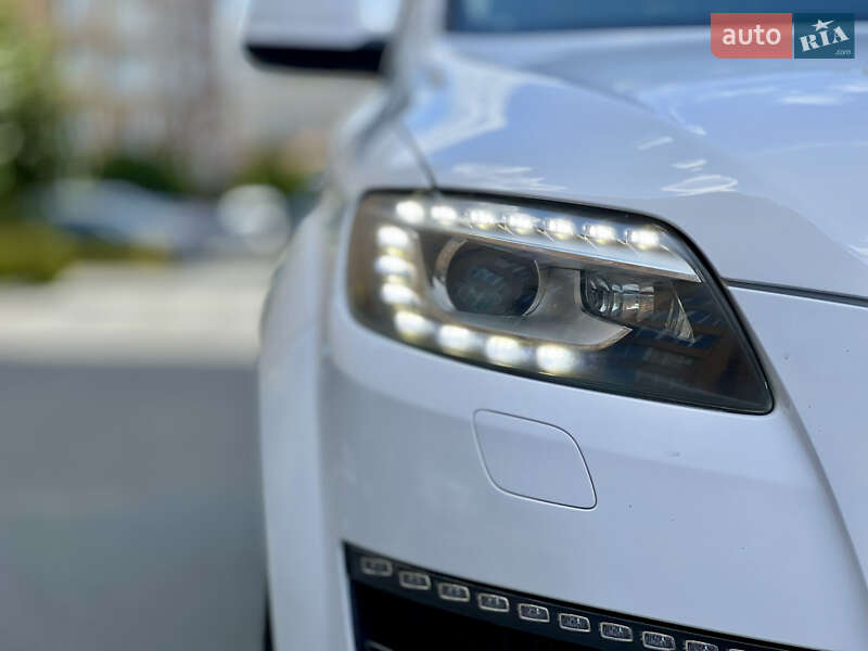 Внедорожник / Кроссовер Audi Q7 2011 в Киеве