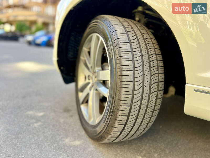Внедорожник / Кроссовер Audi Q7 2011 в Киеве