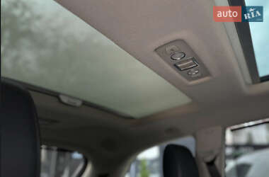 Позашляховик / Кросовер Audi Q7 2012 в 