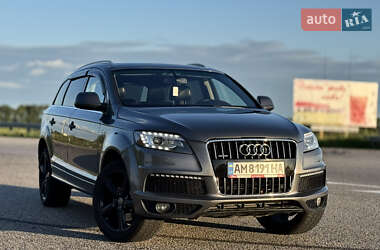 Внедорожник / Кроссовер Audi Q7 2013 в 