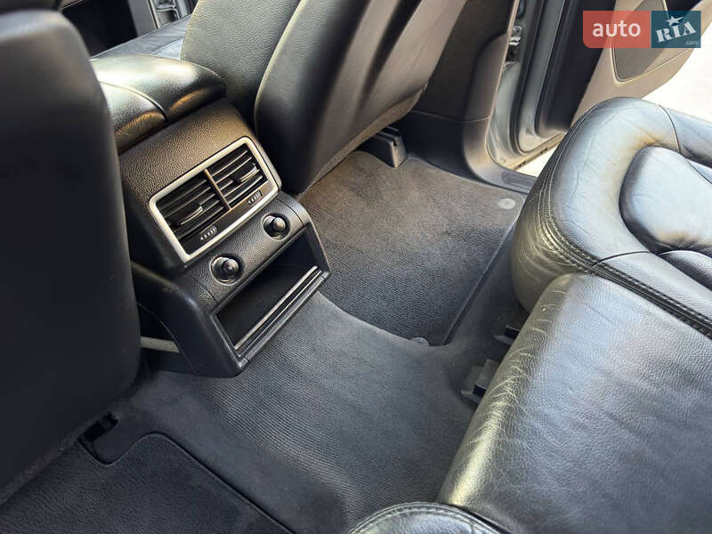 Позашляховик / Кросовер Audi Q7 2006 в Рівному