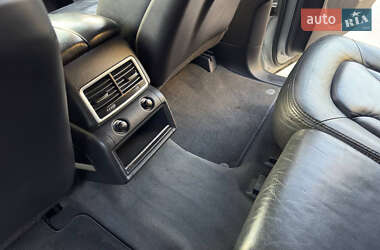 Внедорожник / Кроссовер Audi Q7 2006 в 